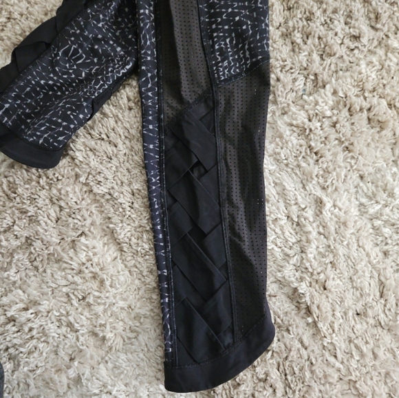 Lululemon Leggings - Picture 2 of 2